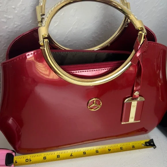 Source Unknown Red and Black Shoulder Bags with Gold Accents - Picture 7 of 16